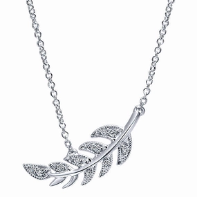 14K White Gold .04cttw Leaf Shaped Pave Diamond Necklace Fashion Trend Virtual Item