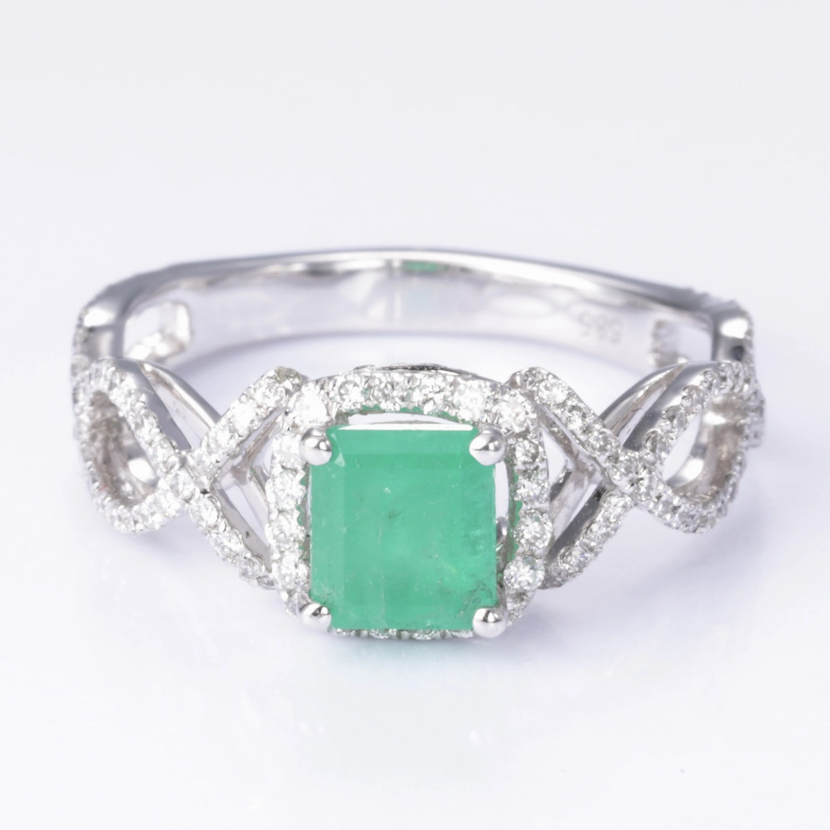 Casual Spark Designer Craft 14k White Gold Emerald and Diamond Ring | 0.82ct, 0.51ctw | SZ 6.75