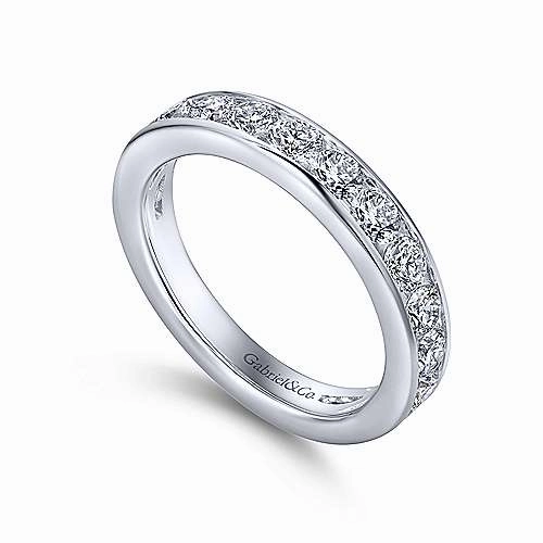 Niche Market 16-Stone Channel Set Diamond Band 14K White Gold