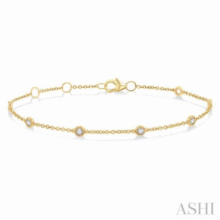 Old-School Cool Sisterhood Tie 1/3 Ctw Rose Cut Diamond Link Chain Bracelet in 14K Yellow Gold