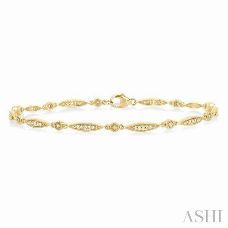 1/4 Ctw Marquise Link Round Cut Diamond Fashion Bracelet in 10K Yellow Gold Straightforward Perspective