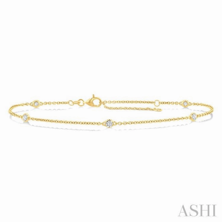 Limited Edition 1/4 Ctw Round Cut Diamond Station Bracelet in 14K Yellow Gold