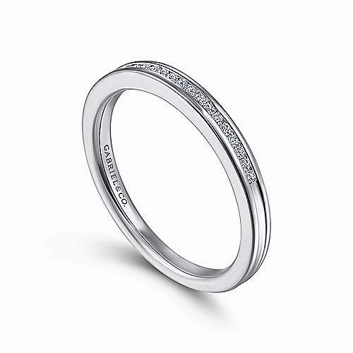 classic accessory 20-Stone Channel Set Diamond Band 14K White Gold