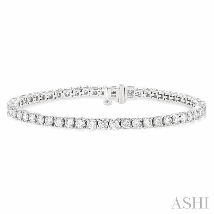 Bespoke Detail Apex Design 5 Ctw Round Cut Diamond Tennis Bracelet in 14K White Gold