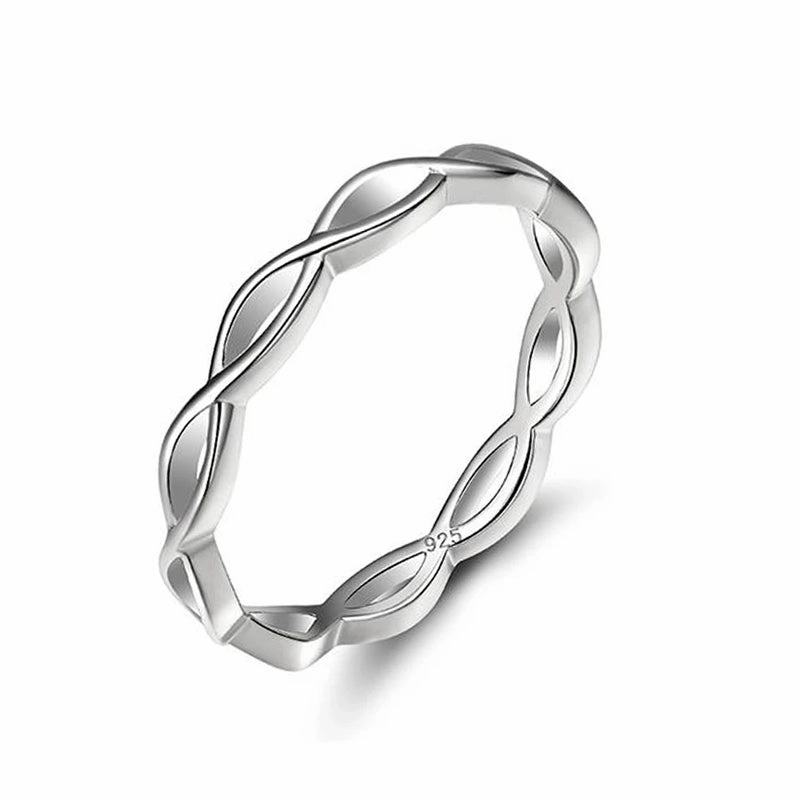 Glamorous touch 925 Sterling Silver Woven Celtic Knot Ring