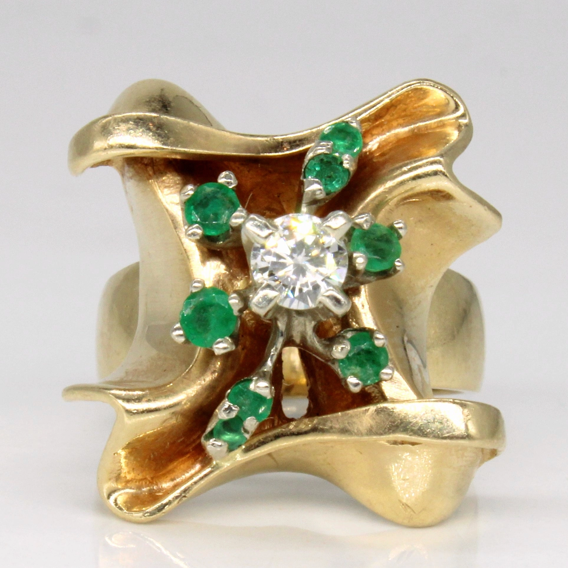 Abstract Diamond & Emerald Cocktail Ring | 0.22ct, 0.22ctw | SZ 5.25 | Statement Layer Modern Detailing