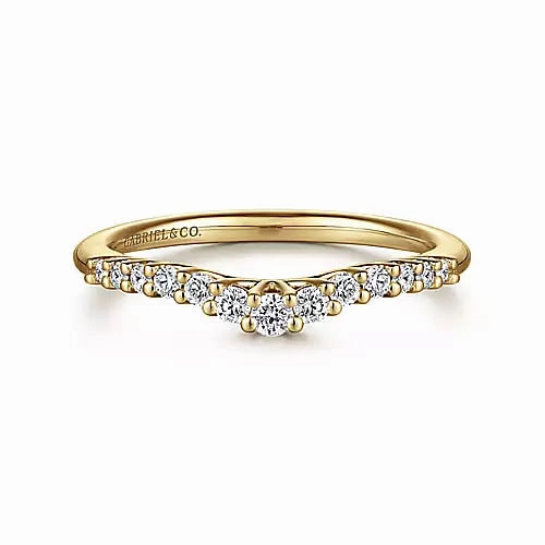 Gentle care Simple Token Curved 14K Yellow Gold Shared Prong Diamond Wedding Band