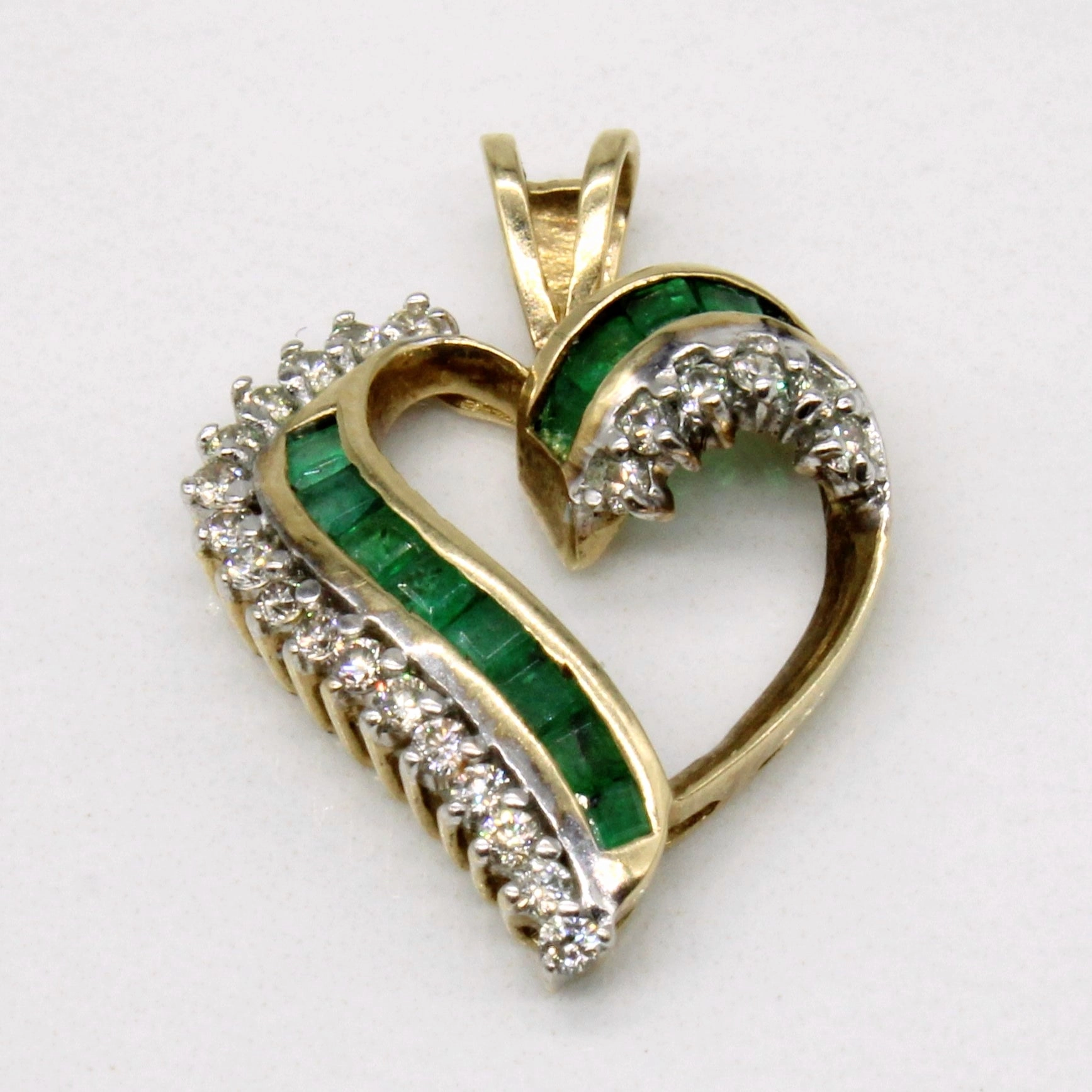Emerald & Diamond 9k Pendant | 0.25ctw, 0.18ctw | Shiny Gifts