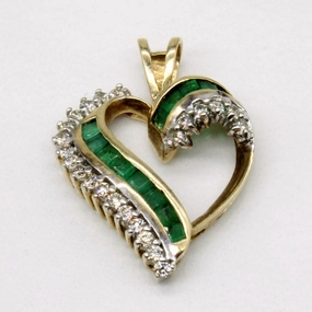 Emerald & Diamond 9k Pendant | 0.25ctw, 0.18ctw | Shiny Gifts