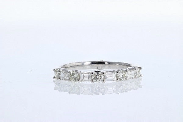 Style Evolution Alternating .81 Cttw Diamond Fashion Ring 14k White Gold