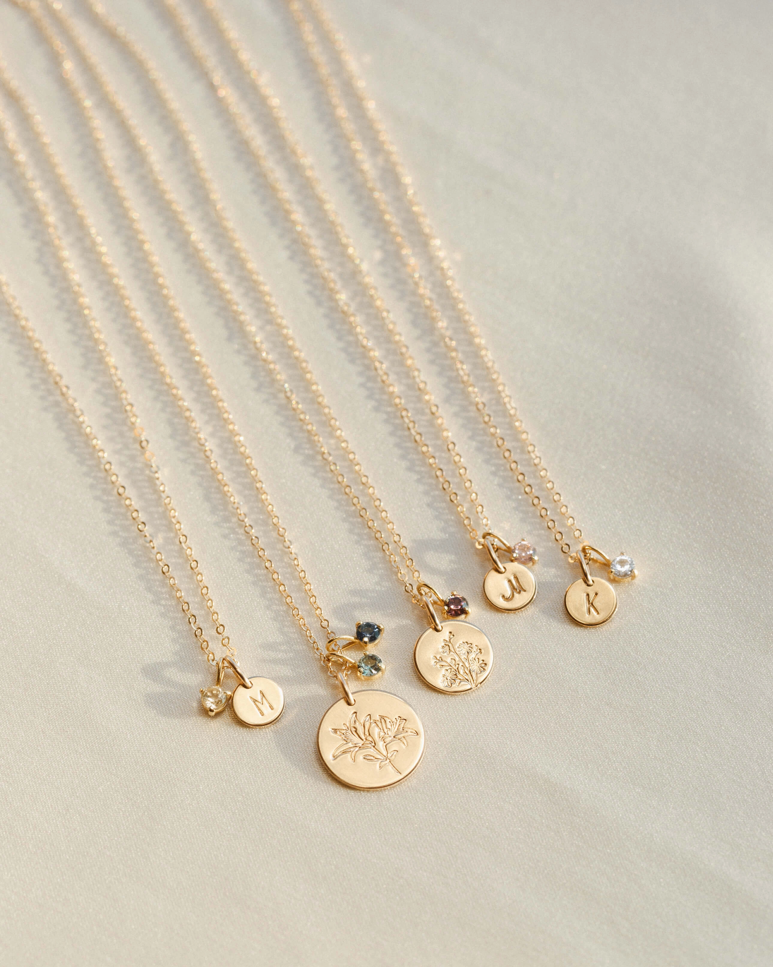 Vivid Glow Extra Solid Gold Aura Birthstone Charm