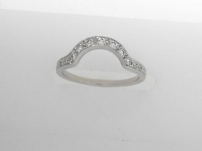 Gift For Her Victorian Era Band/Heritage/Curved