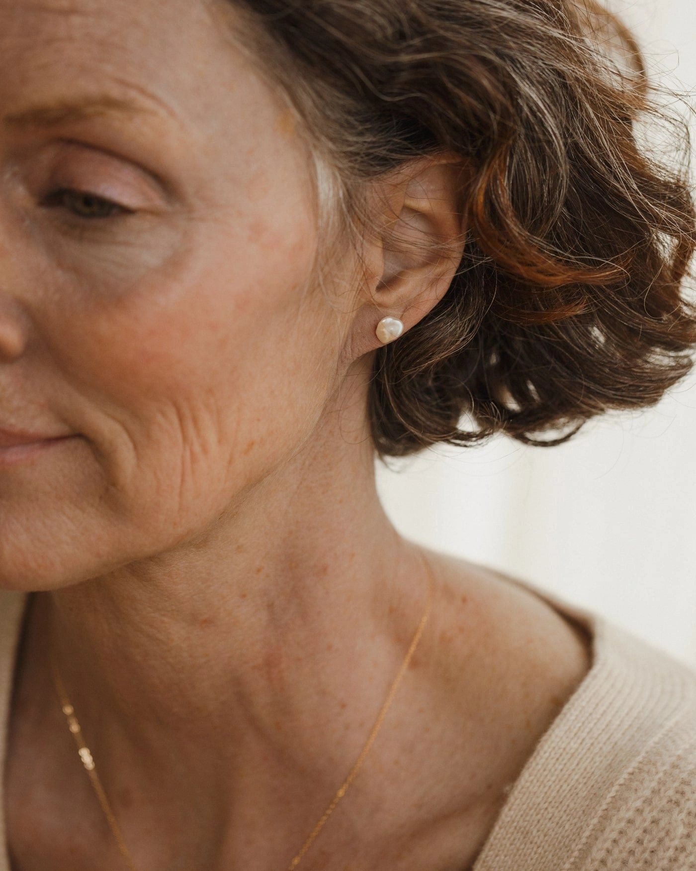 Pretty Element Minimalist Product Baroque Pearl Studs