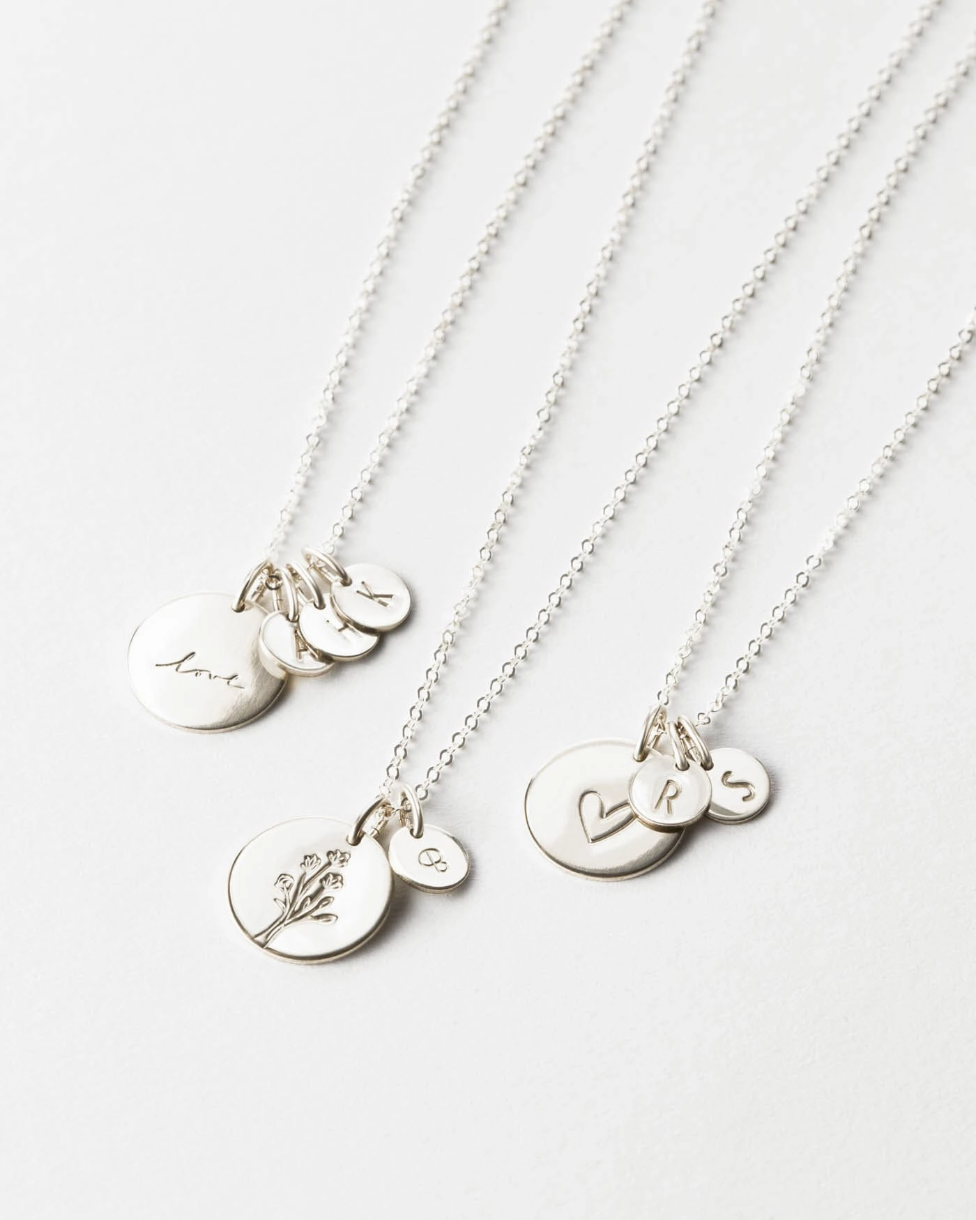 Comfortable Design Bennett Necklace