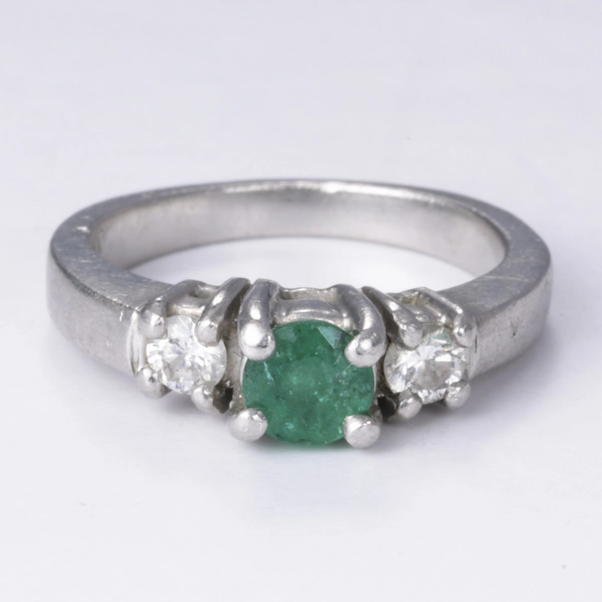 Statement Vibe Red Dress Platinum Emerald and Diamond Ring| 0.32ct, 0.22ctw | SZ 4.75