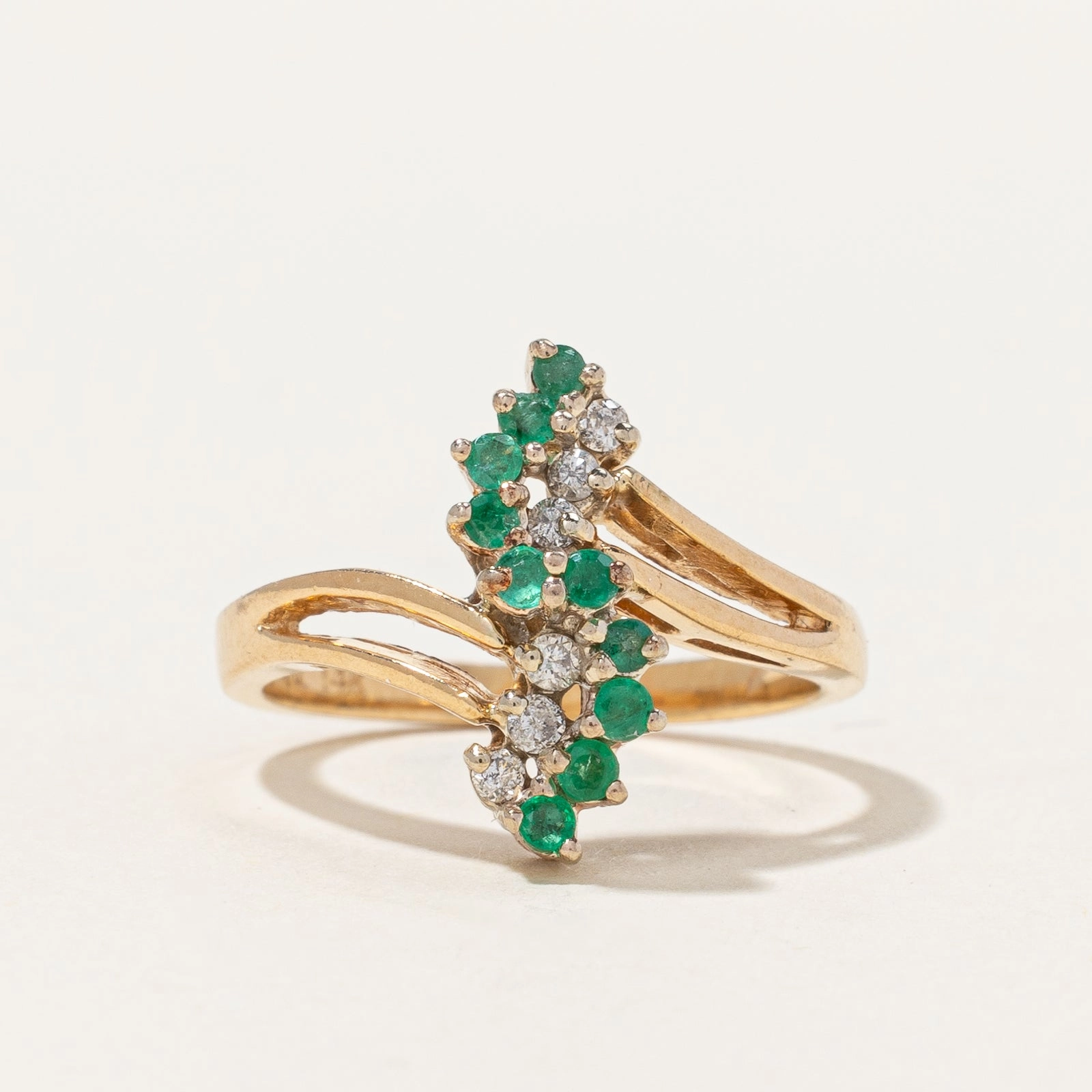 Premium Form Gentle Radiance Bypass Cluster Diamond 7 Emerald Ring | 0.06 ctw, SZ 4.75 |