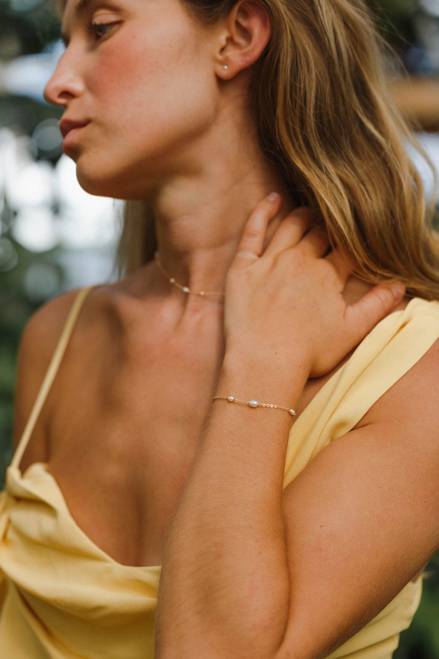 Pocket-Friendly Floating Pearl Bracelet