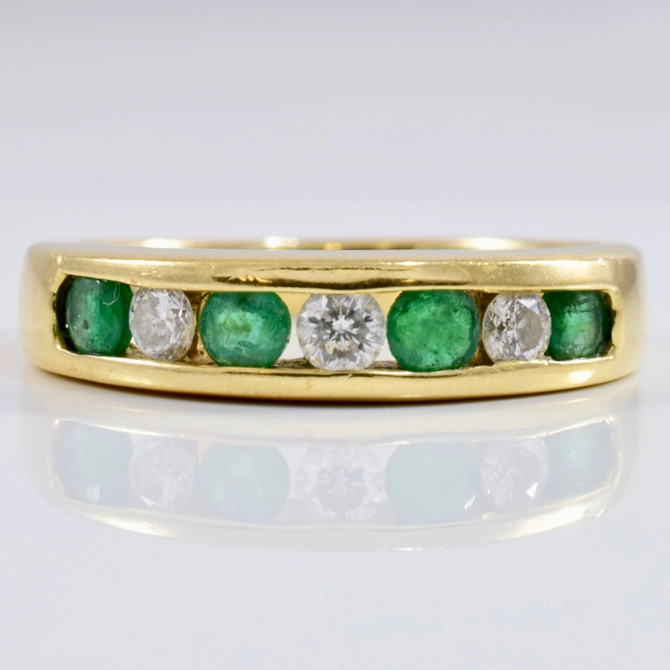 Linear Form Holiday Outfit Channel Set Diamond and Emerald Ring | 0.18 ctw SZ 5.75 |