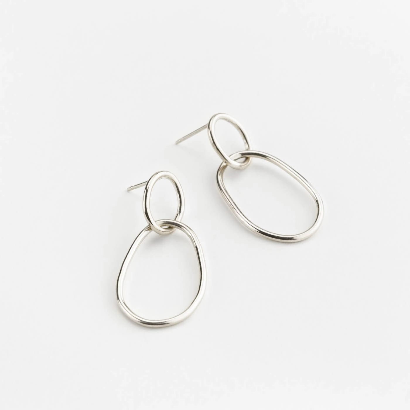 Secure Detail Delicate appearance Davina Earrings