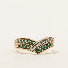 Chevron Emerald & Diamond Ring | 0.28ctw, 0.05ctw | SZ 5.5 | Chic Mood
