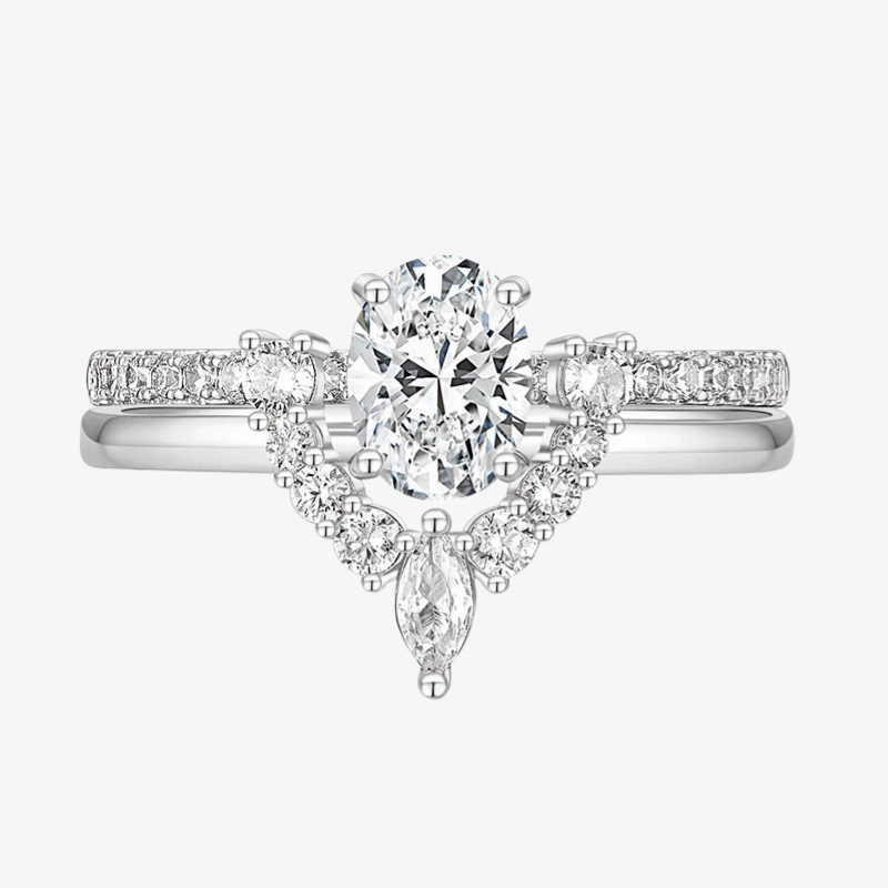 Smooth Shine Polished Design Oval Cut Cubic Zirconia Crown Engagement Commitment Rings for Women in Sterling Silver