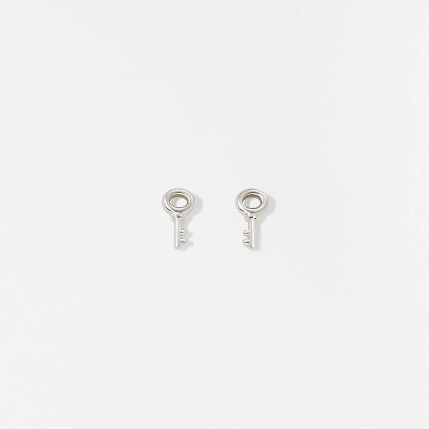 Chic Adornment Vacation Trinket Skeleton Key Studs