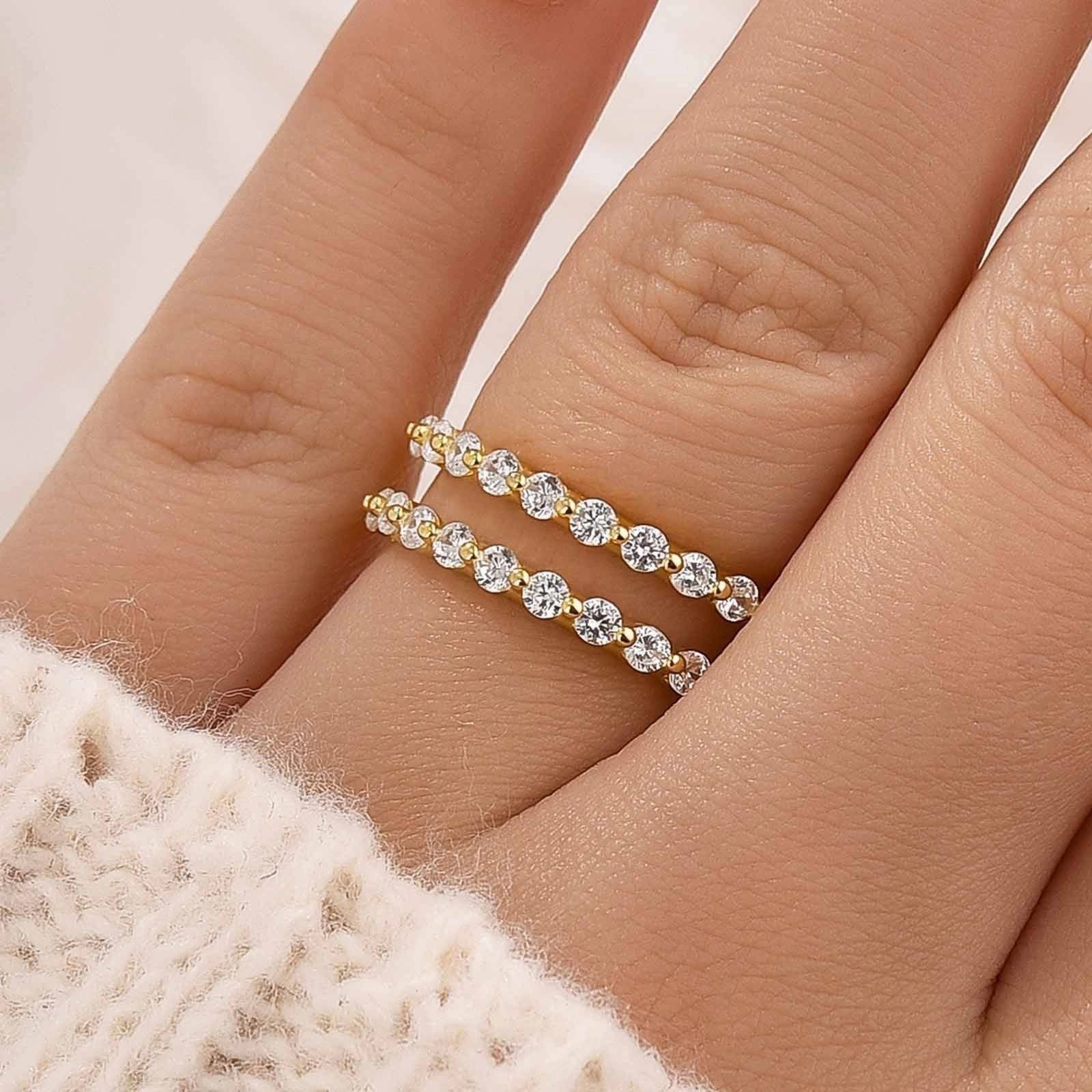 Classic 0.77Ct Insert Wedding Band Engagement Ring Enhancer Stylish Highlight Precious Finish