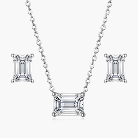 Classic Emerald Cut CZ Set in Sterling Silver Chic Line Daily Look