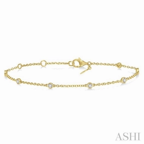 1/4 Ctw Circular Mount Round Cut Diamond Station Bracelet in 14K Yellow Gold Promising Amalgamations