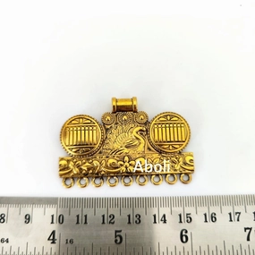 Golden pendant peacock and floral motif GP52 Timeless Gems Smooth Surface