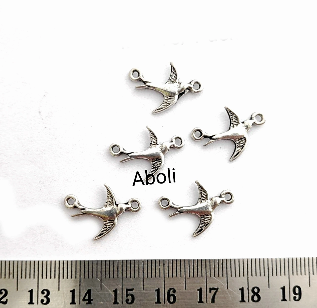 Silver Charm Silver sparrow charm Silver birds charms bird connectors CHMS11 5 pieces Timeless Trend Fashionable Detail