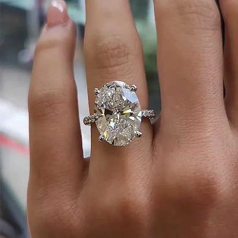 Glamorous Craft Louily Exclusive Oval Cut Simulated Diamond Engagement Ring