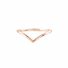 Gentle Detail Trendy Art 14k Rose Gold Chevron Ring
