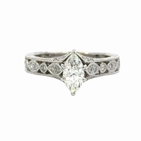 Unique Appearance Eternal Design 14 Karat White Gold Solitaire Filigree Antique Engagement Ring (.86cttw)