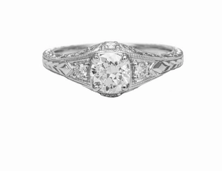Beautiful Statement 14 Karat White Gold Filigree Antique Engagement Ring (.85cttw)