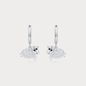 Eye-Catching Detail Silver Sheep Earrings