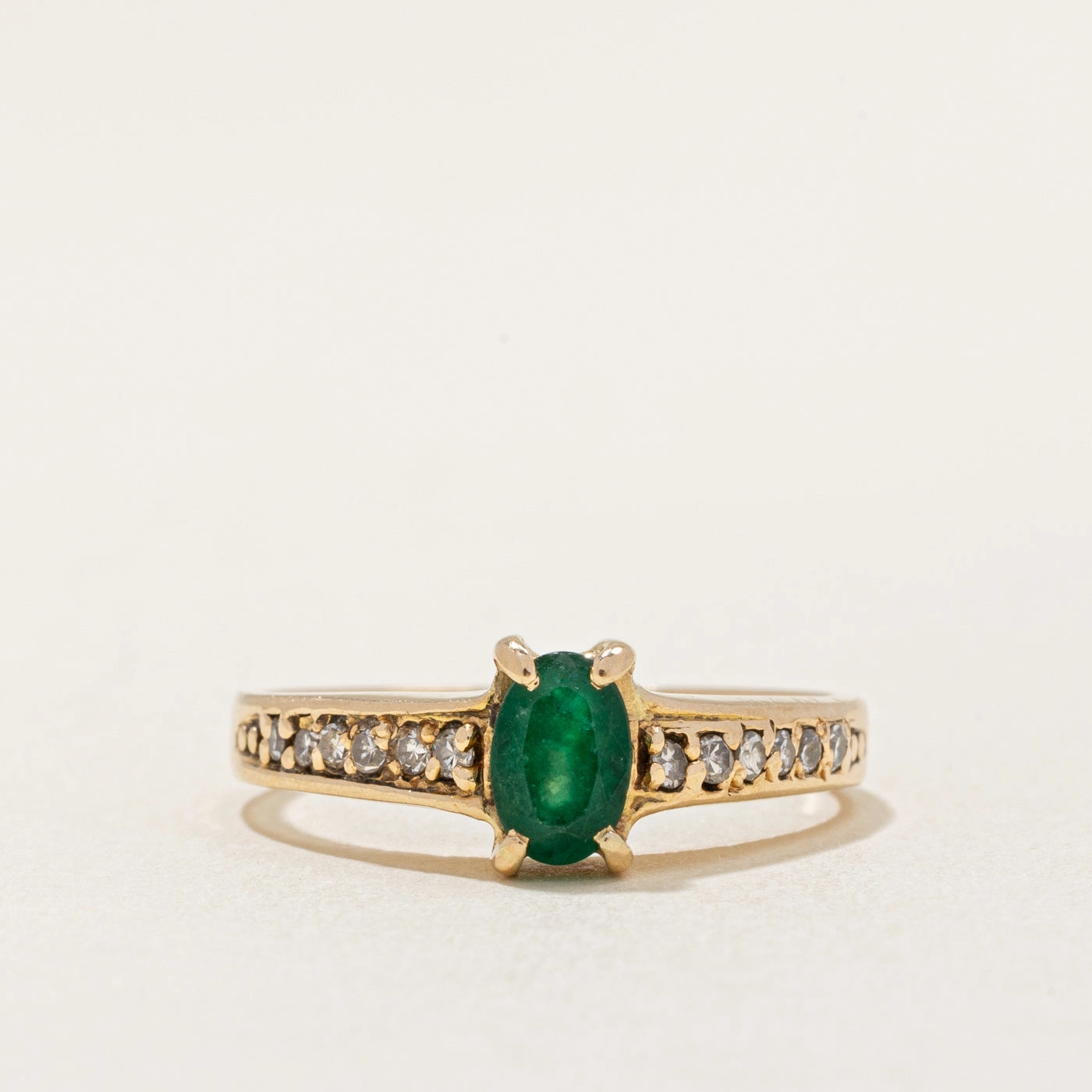Sparkle Surface Chic Pop Emerald & Diamond Ring | 0.35ct, 0.09ctw | SZ 6 |