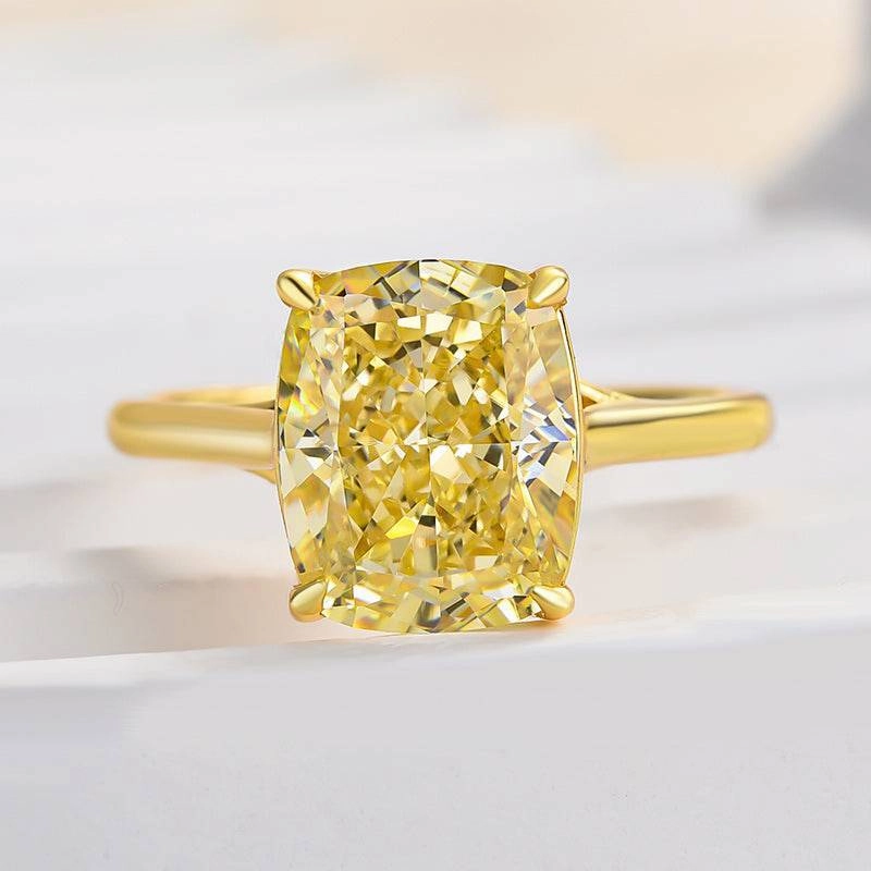 Modern Fashion Louily Exquisite Yellow Stone Cushion Cut Engagement Ring