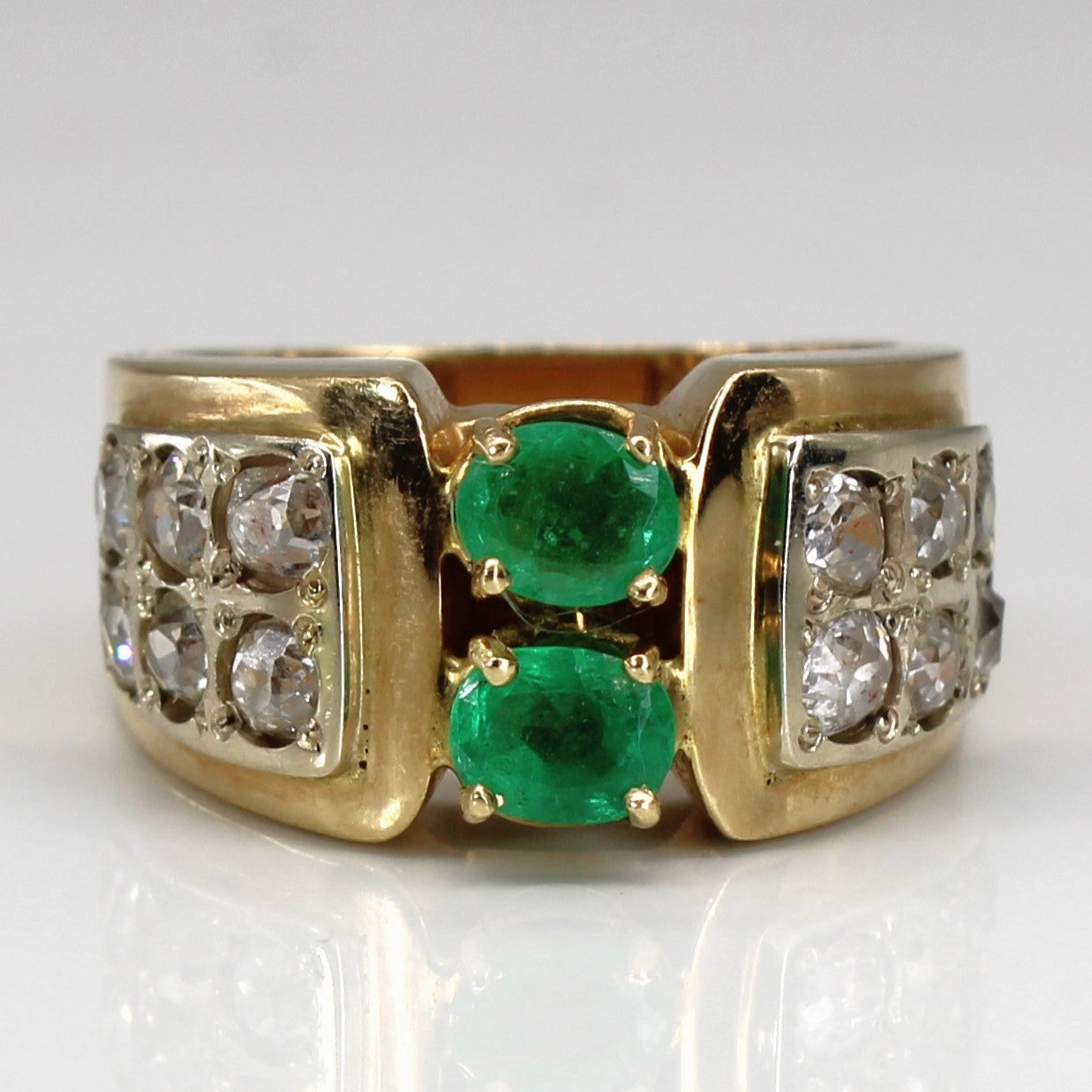 Infinite Style Cluster Diamond & Emerald Gold Ring | 1.00ctw | 0.64ctw | SZ 6.75 |