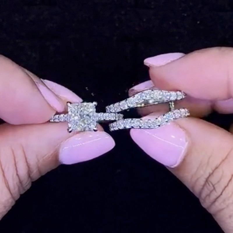 Graceful Detail 2.0Ct Princess Cut Insert Wedding Ring Set With Engagement Ring Enhancer