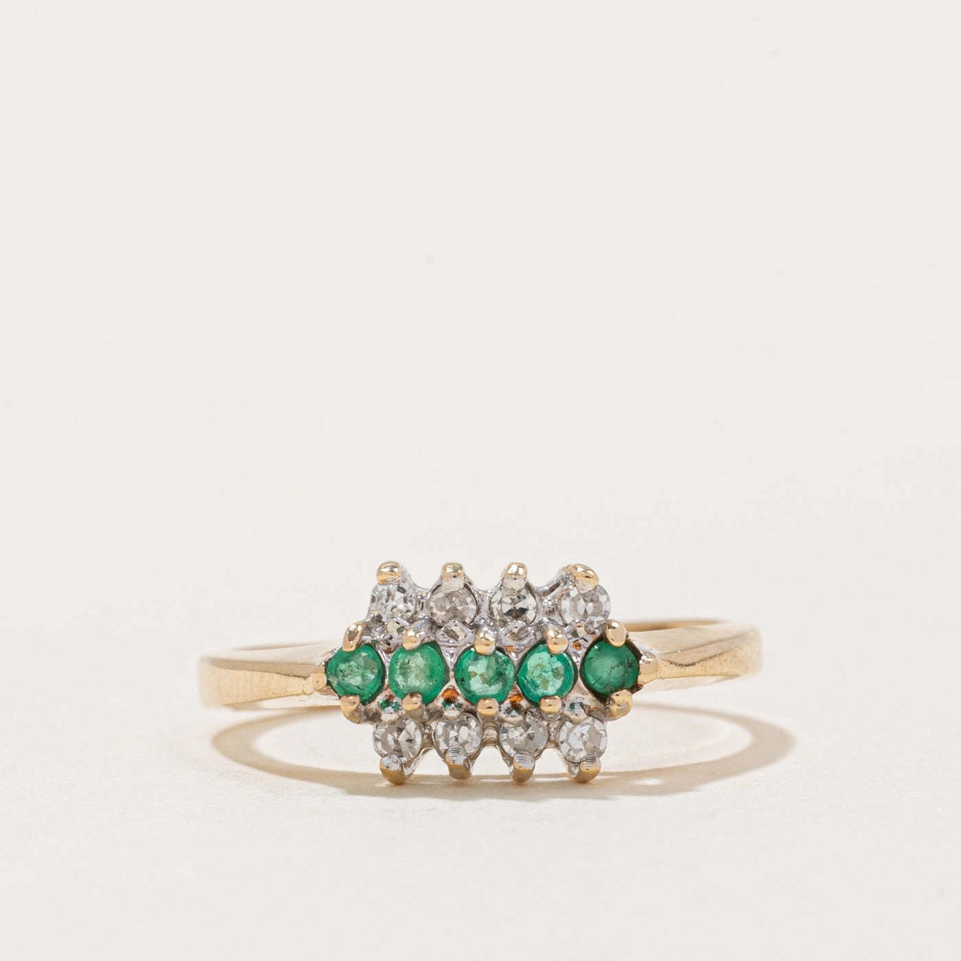 Diamond & Emerald Ring | 0.08ctw, 0.06ctw | SZ 3.75 | Winter Mood Trendy Piece