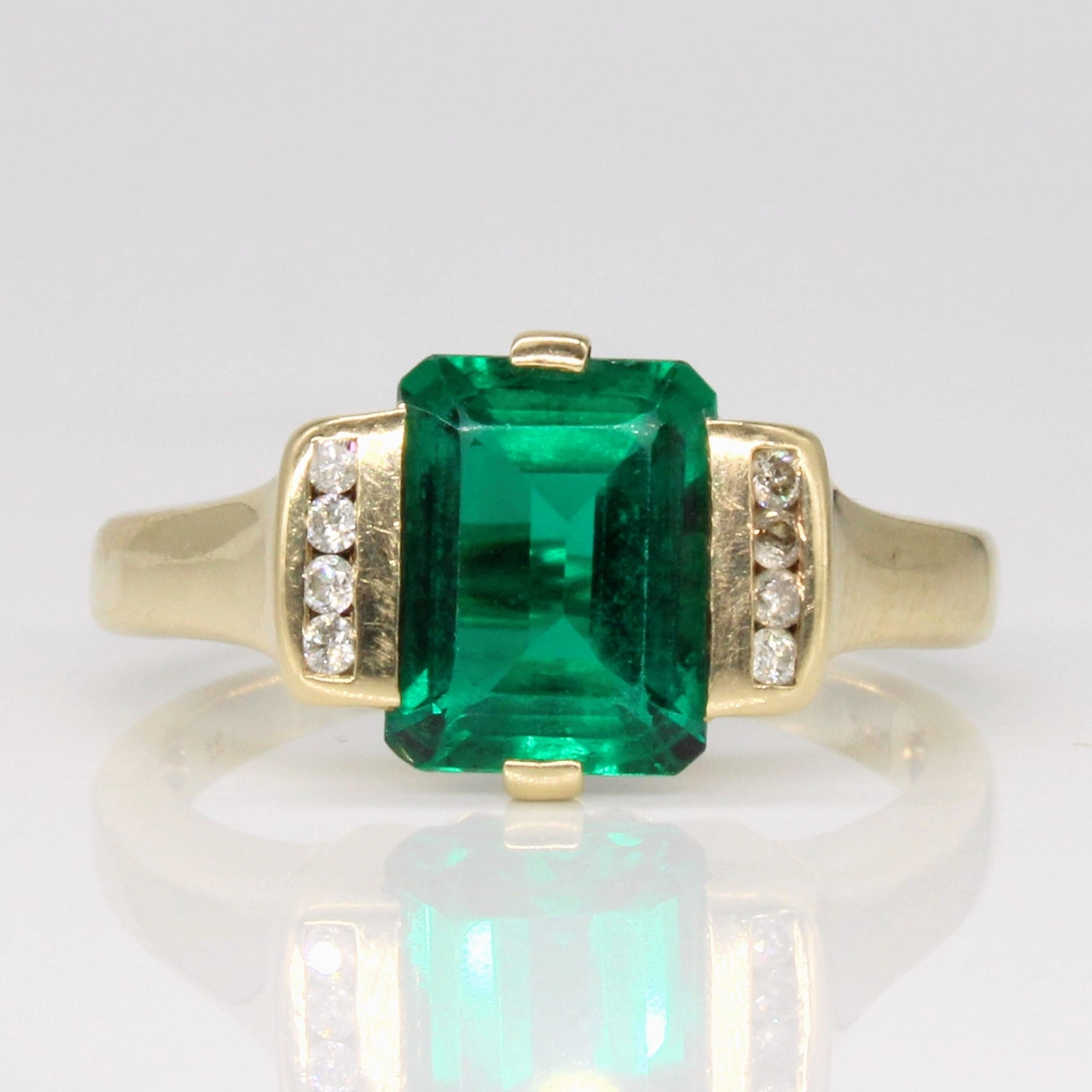 Diamond and Synthetic Emerald & 14k Ring | 0.08ctw 2.15ct, | SZ 7.25 | Chic Sparkle