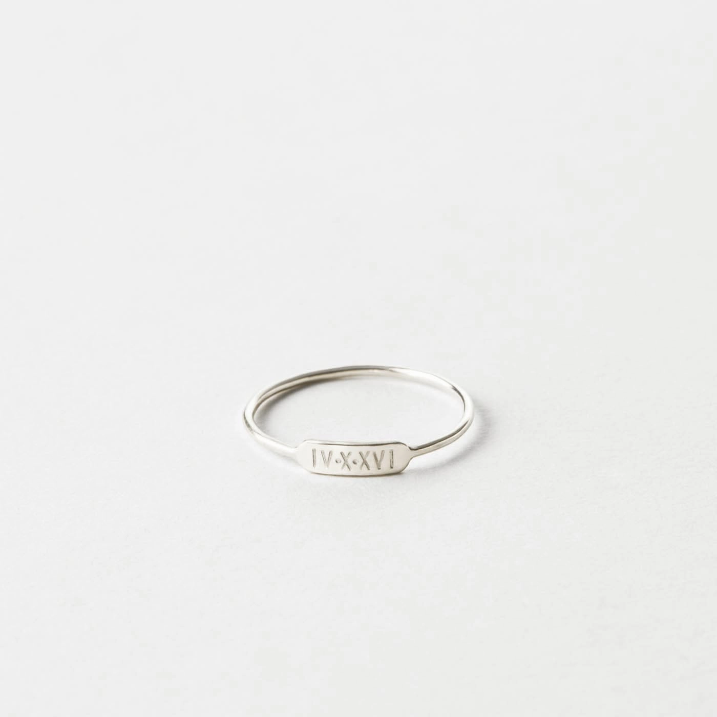 Brilliant Accessory Aurora Bar Ring