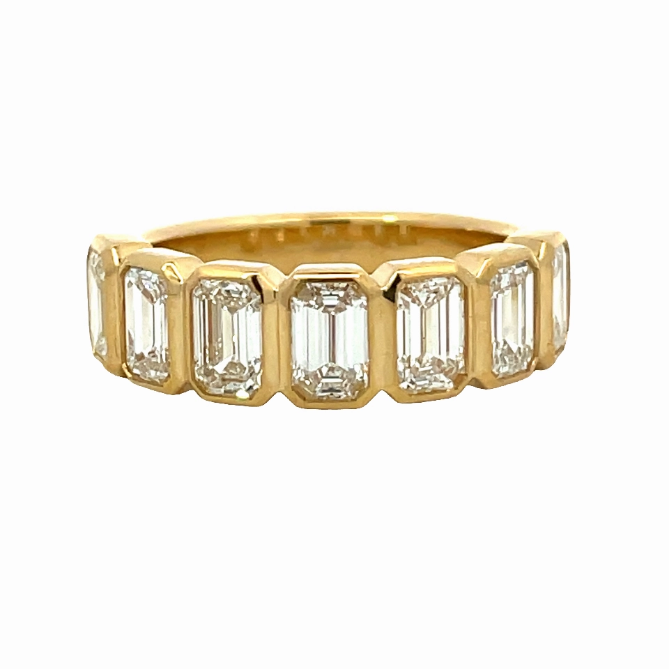 18ky Bezel Set Emerald Cut Diamond Anniversary Band (2.33cttw) Creative Sign Sparkling Accessory