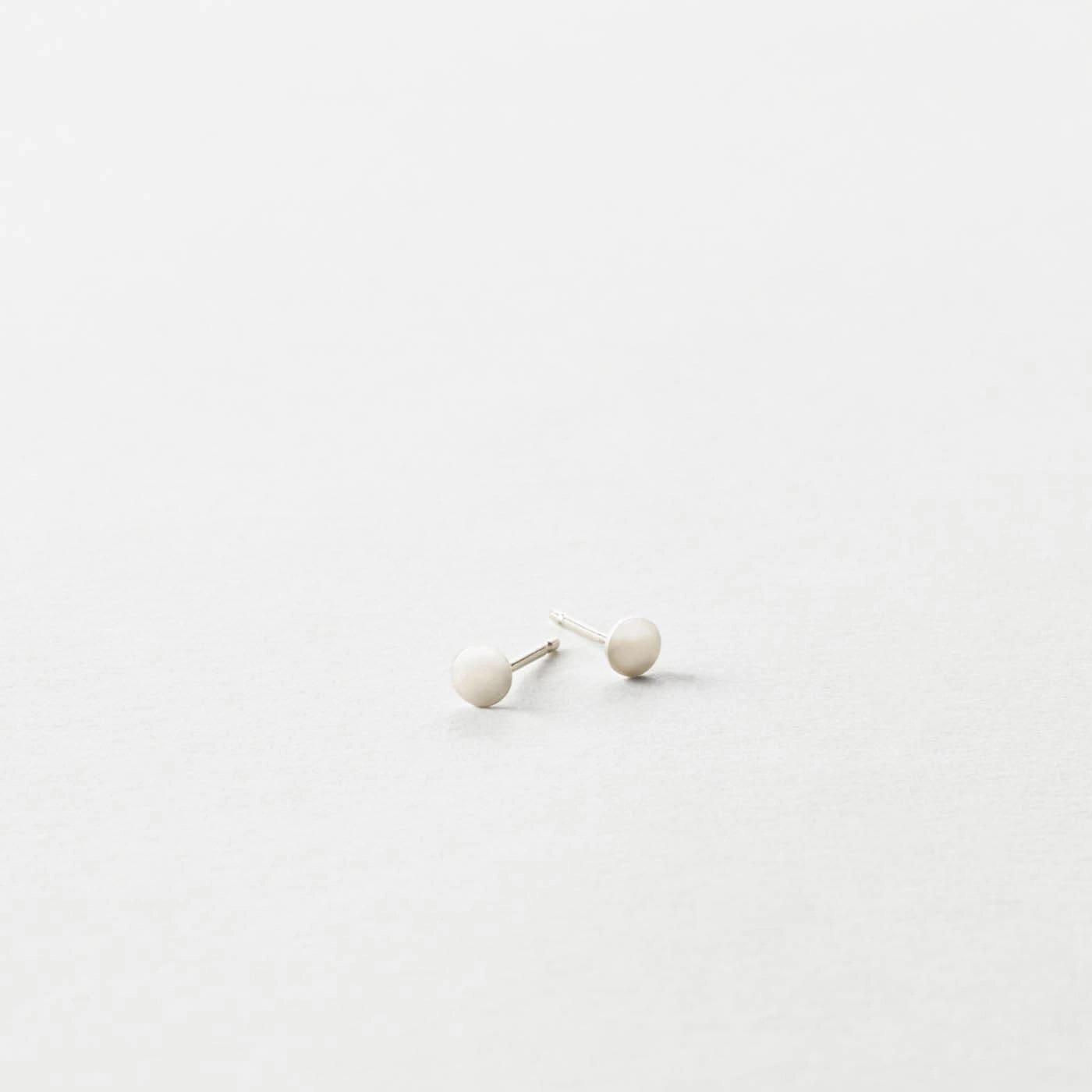 Trendy Embellishment Marta Studs