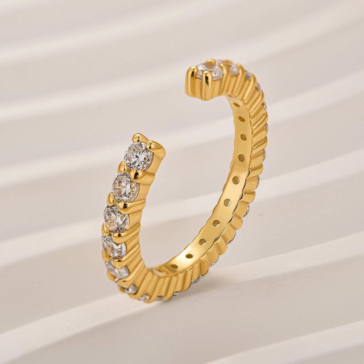 Refined Vibe 1.3Ct Open Round Cut Eternity Wedding Band In Sterling Silver