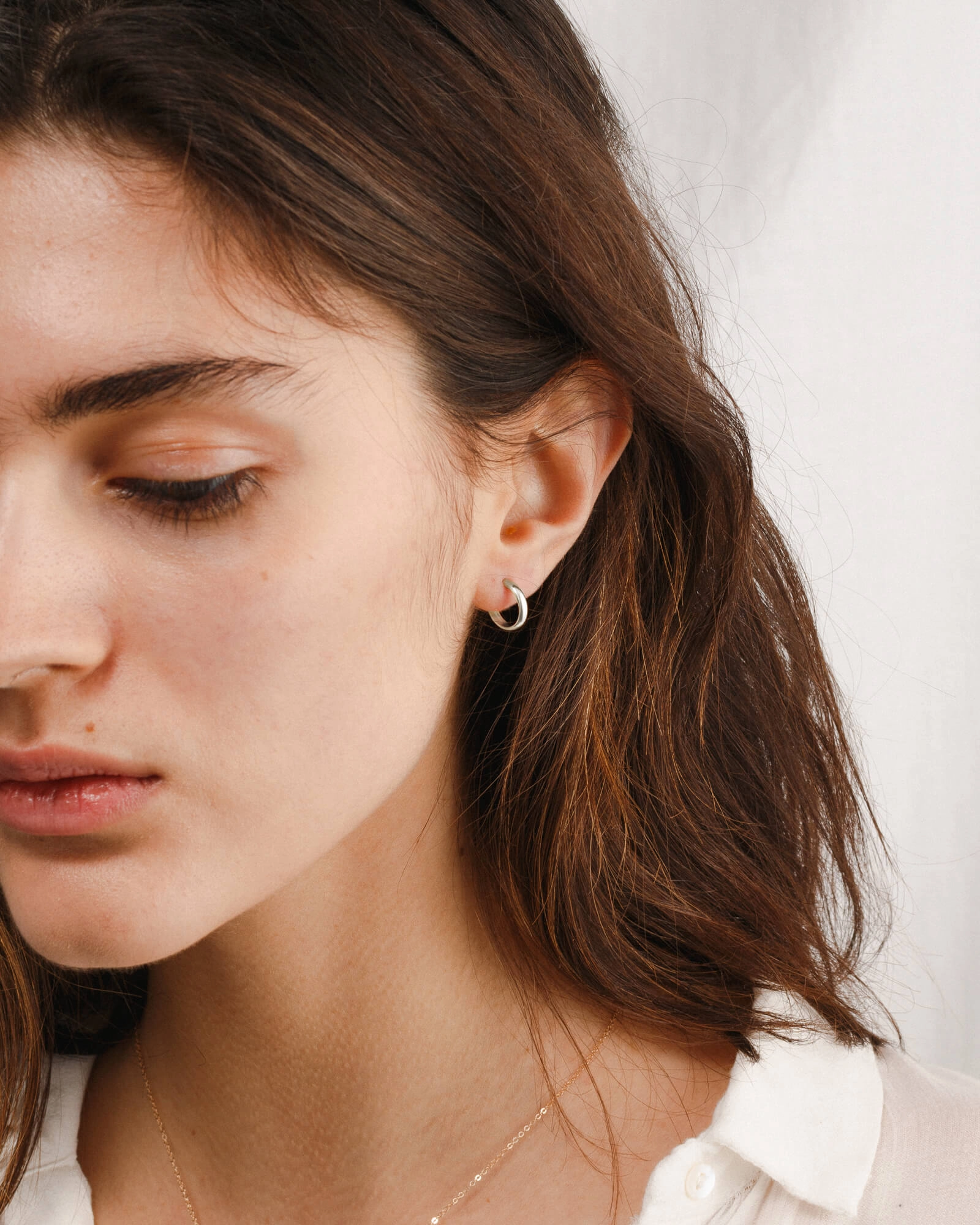 Elle Hoops Round Ornament