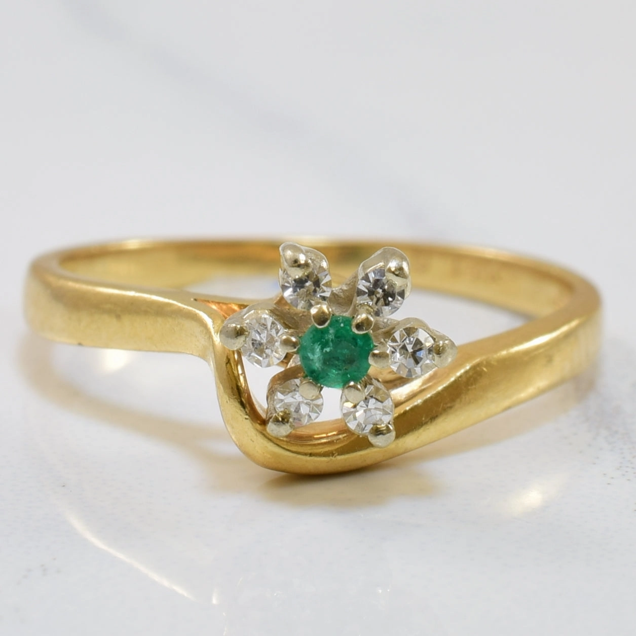 Emerald & Diamond Bypass Ring | 0.08ctw, 0.03ct | SZ 4.5 | Luxury Pick