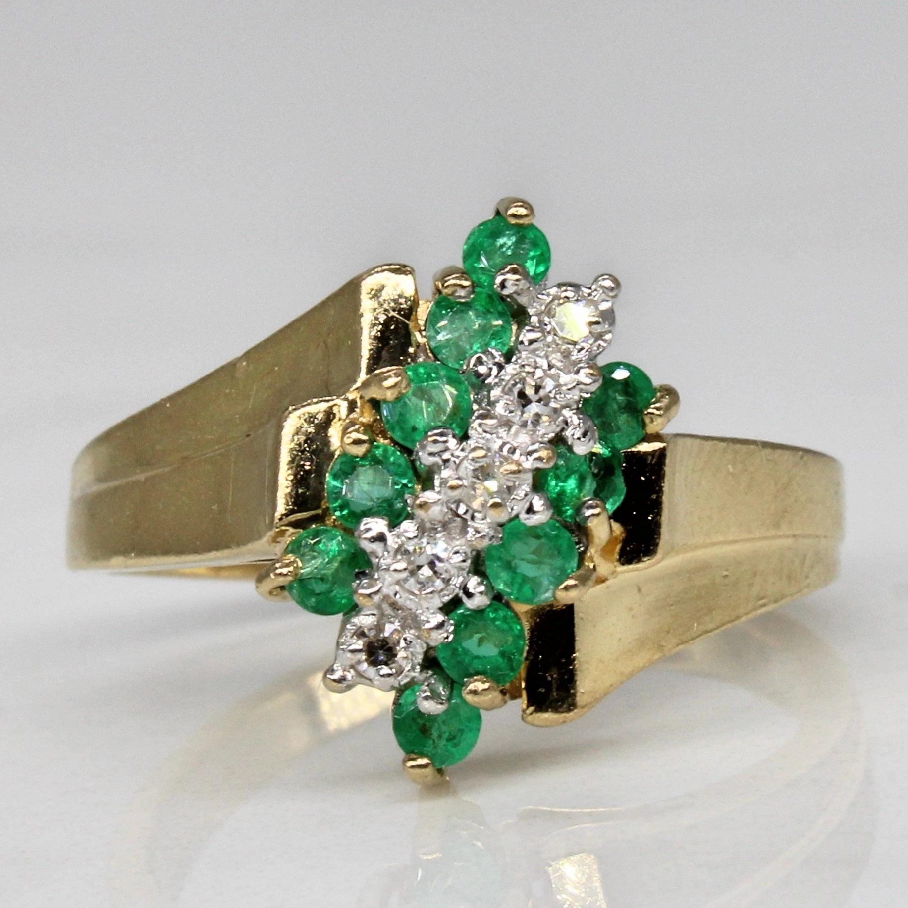 Stylish Moment Emerald & Diamond Cascade Ring | 0.20ctw, 0.04ctw | SZ 5.75 |