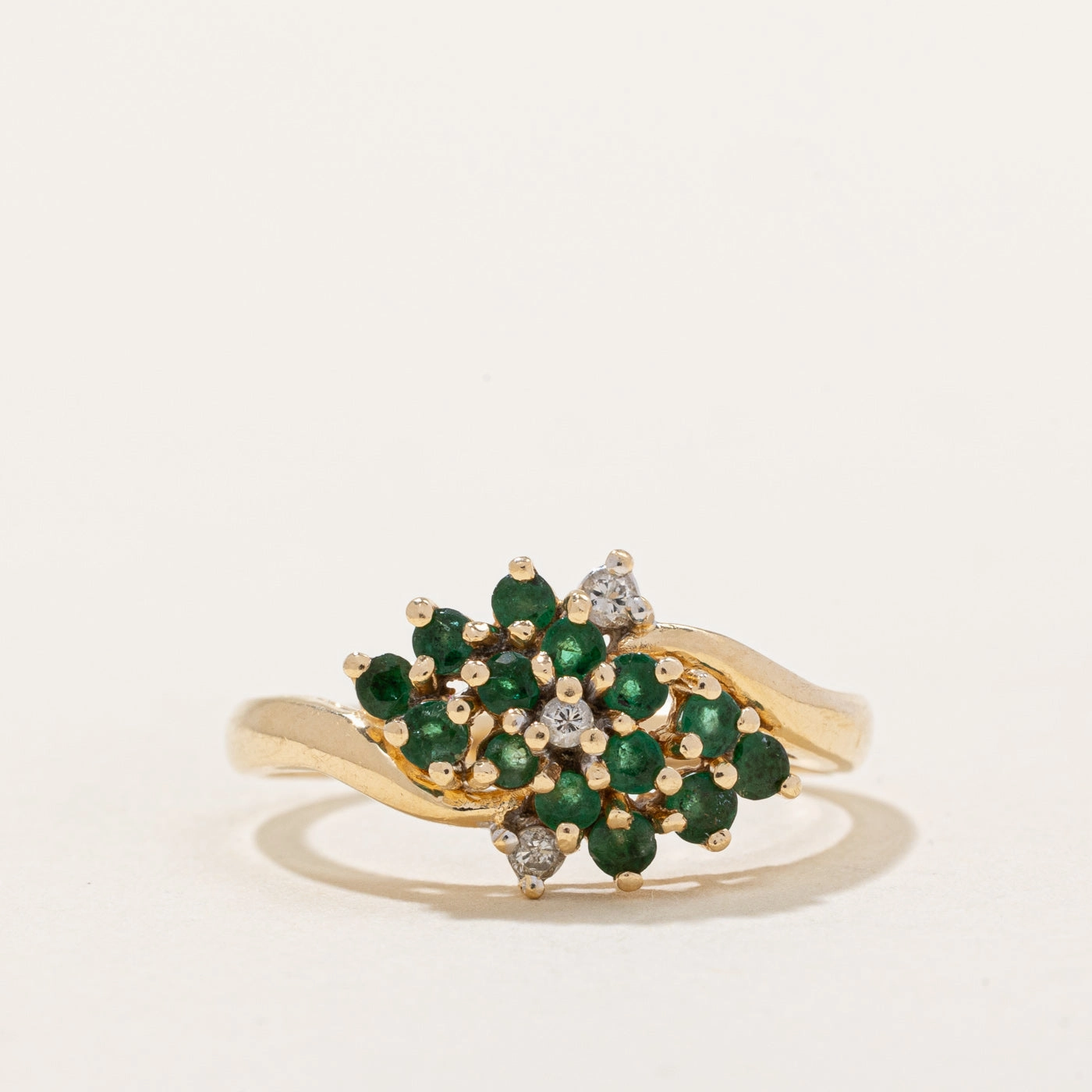 Emerald & Diamond Cluster Ring | 0.15ctw, 0.06ctw | SZ 6.75 | Chic Design Glam Style